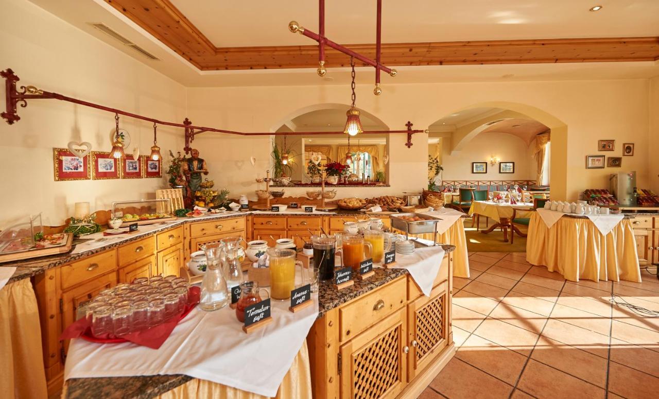 Wohlfuehlresort Und Feriengut Martinerhof Санкт Мартин ам Тененгебирге Екстериор снимка