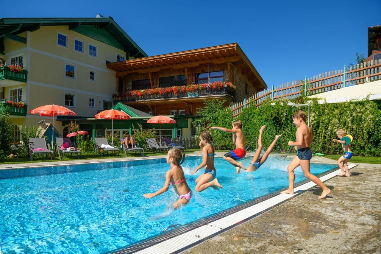 Wohlfuehlresort Und Feriengut Martinerhof Санкт Мартин ам Тененгебирге Екстериор снимка