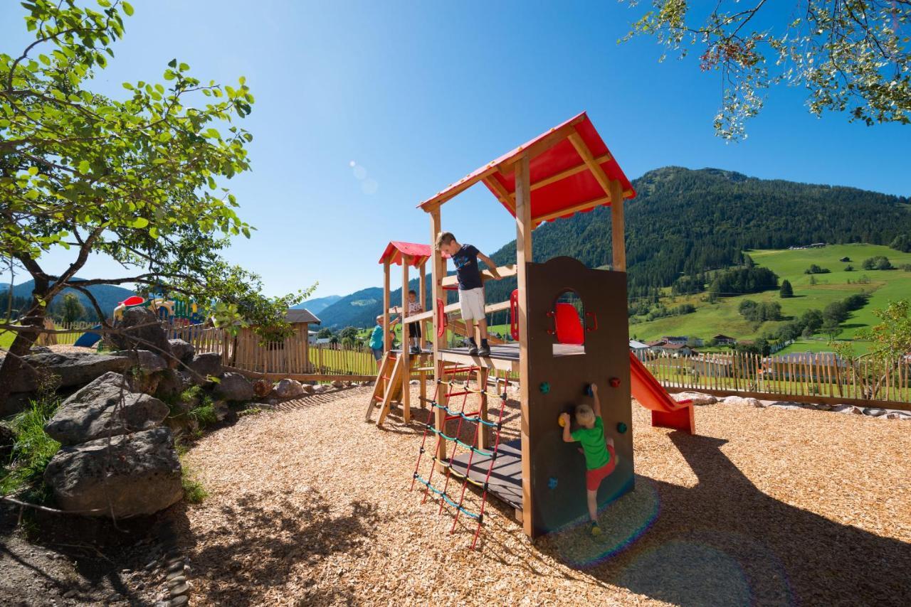 Wohlfuehlresort Und Feriengut Martinerhof Санкт Мартин ам Тененгебирге Екстериор снимка